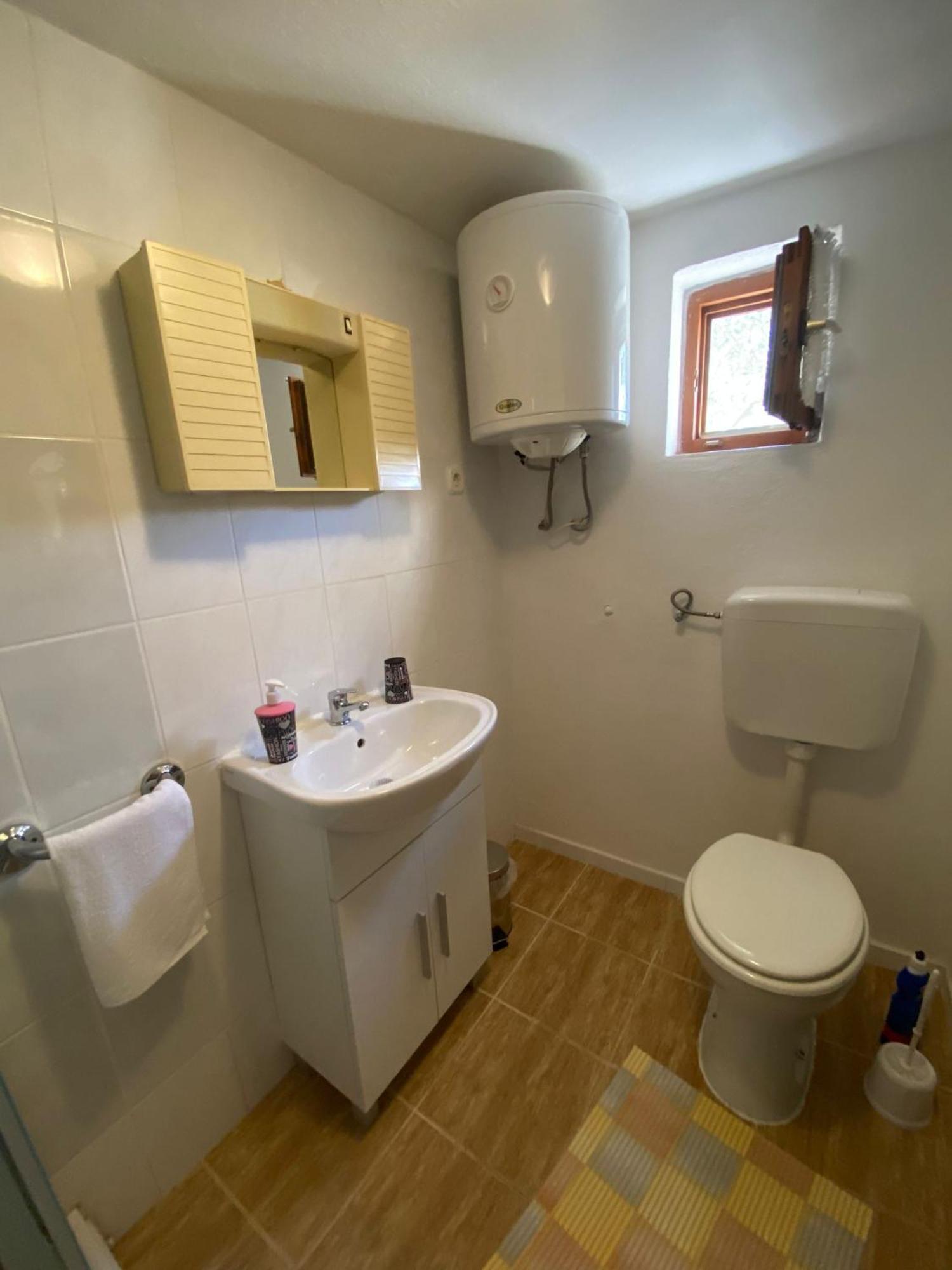 Apartmani Anka Gornji Karin Luaran gambar